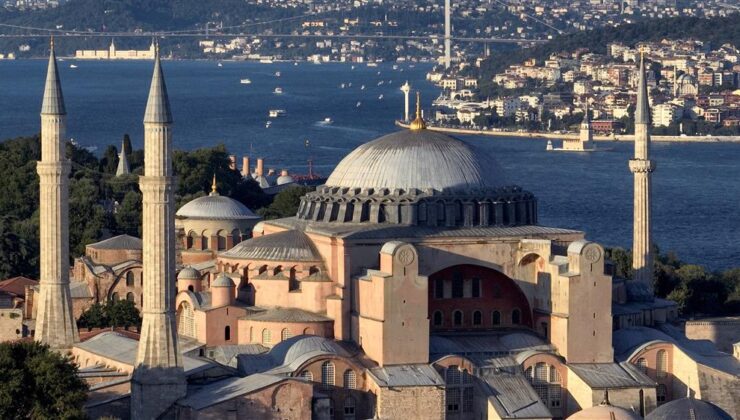 Ayasofya-i kebir Camii’nde yeni düzenleme 15 Ocak’ta başlıyor