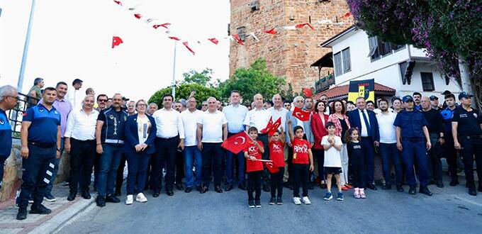 Alanya’da turizm festivali büyük ilgi gördü