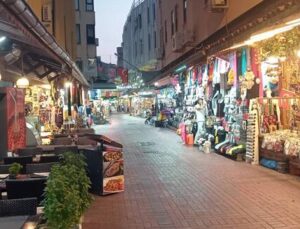 Alanya’da esnaf siftah peşinde