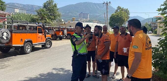 Alanya’da narkotik ve trafik denetimleri sürüyor