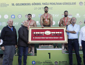 Gökbel Yağlı Pehlivan Güreşleri Başpehlivanı Enes Doğan Oldu