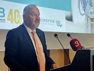 Kavaloğlu;” Kur turizmcinin can damarına basıyor”